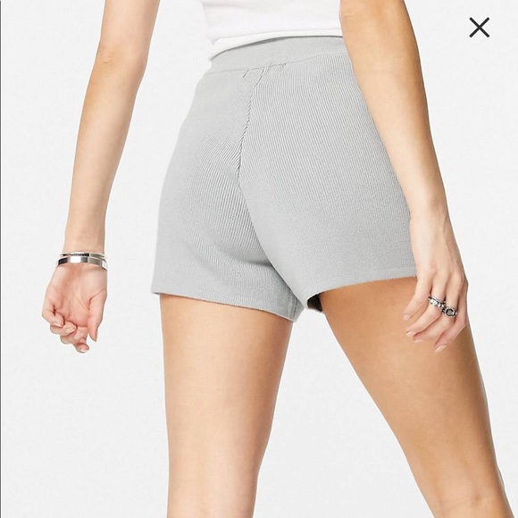 ribbed knit shorts - Picture 2 of 5